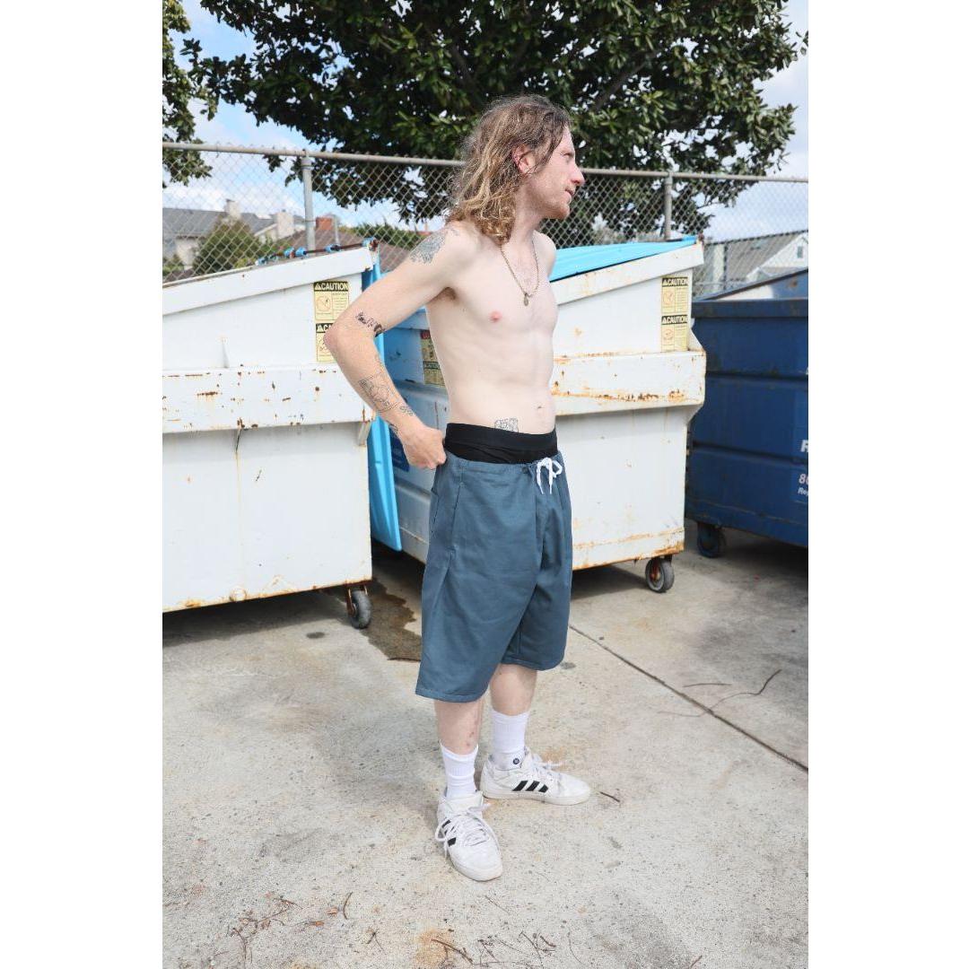 "The Original Limpies" skate shorts in black corduroy. Corduroy skate shorts with retro texture and a wide cut that define retro streetwear of the 90s. Made in USA.