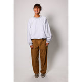 Baggy skate pants in a Camel Lights beige tone. The retro skate trousers with the oversized cut of the 90s, essential for 90s streetwear khaki fans. Made in USA.