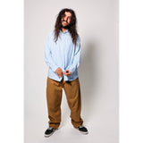 Baggy skate pants in a Camel Lights beige tone. The retro skate trousers with the oversized cut of the 90s, essential for 90s streetwear khaki fans. Made in USA.