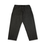 "No G Classic Baggy" skate pants in black denim, with the loose fit that defined the 90s. The essential 90s baggy denim that revives authentic classic skatewear. Made in USA.